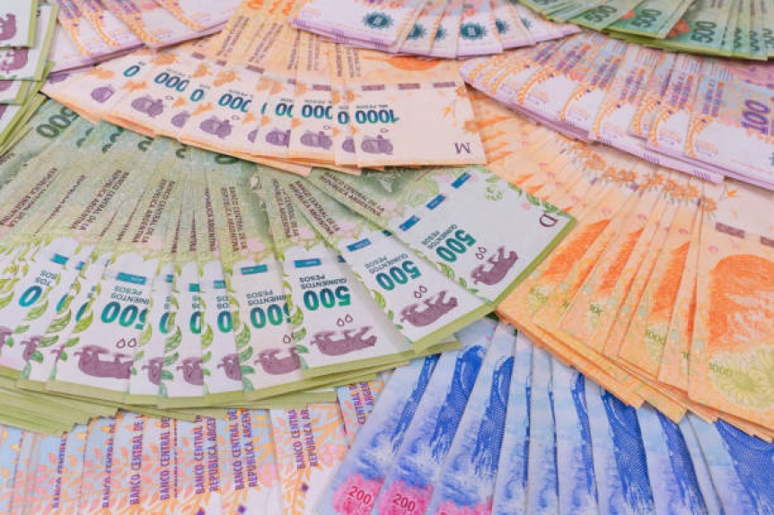 El Gobierno fij el nuevo valor del salario mnimo en 234 mil pesos
